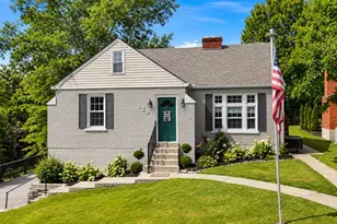 329 Highland Ave, Fort Mitchell, KY 41017 - Photo 1