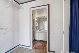 100 Riverside Pl, Covington, KY 41011 - Photo 18