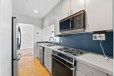 100 Riverside Place #303, Covington, KY 41011 - Photo 6