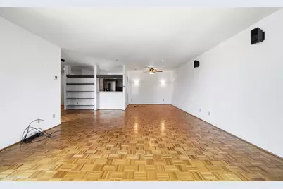 100 Riverside Place #303, Covington, KY 41011 - Photo 12