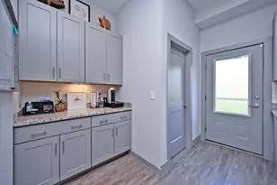 956 Philadelphia St, Covington, KY 41011 - Photo 14