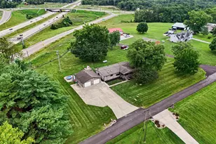 2706 Watts Rd, Burlington, KY 41005 - Photo 2