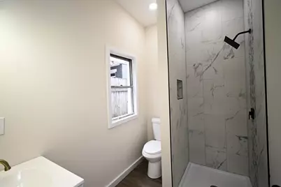 129 W 9th Street, Covington, KY 41011 - Photo 16