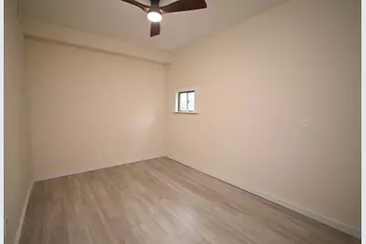 129 W 9th Street, Covington, KY 41011 - Photo 10