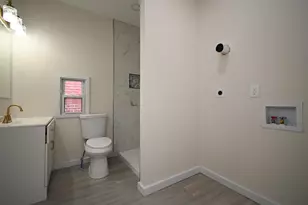 127 W 9th St, Covington, KY 41011 - Photo 16