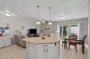 10740 Lakefront Cir, Independence, KY 41051 - Photo 14