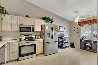 2452 Hickory Glen Lane, Burlington, KY 41005 - Photo 14