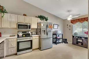 2452 Hickory Glen Ln, Burlington, KY 41005 - Photo 14