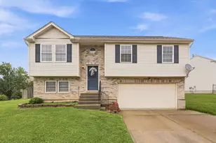 262 Redwood Dr, Dry Ridge, KY 41035 - Photo 2
