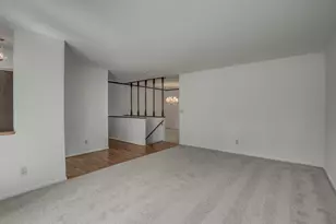 8576 Winthrop Cir, Florence, KY 41042 - Photo 6