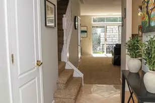 808 Rossford Run, Bellevue, KY 41073 - Photo 2