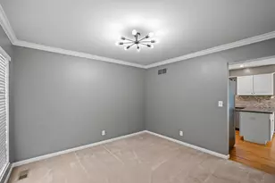 3287 Kingsburg Ct, Erlanger, KY 41018 - Photo 12