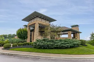 567 Riverpointe Dr, Dayton, KY 41074 - Photo 4
