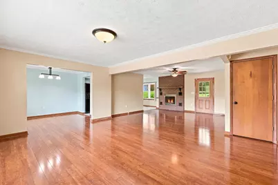 2598 Lake Court, Villa Hills, KY 41017 - Photo 4