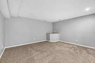 8380 Orleans Blvd, Union, KY 41091 - Photo 32