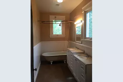 136 E 25th Street, Covington, KY 41014 - Photo 16