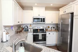 2418 Arezzo St, Fort Mitchell, KY 41017 - Photo 4