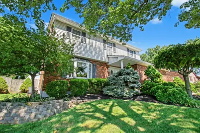 808 Eastland Drive, Villa Hills, KY 41017 - Photo 2