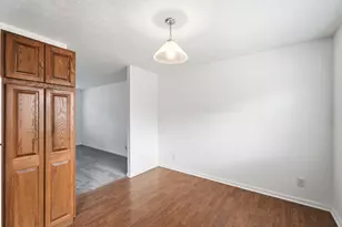 348 Merravay Dr, Florence, KY 41042 - Photo 8