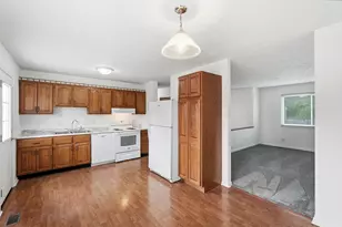 348 Merravay Dr, Florence, KY 41042 - Photo 4