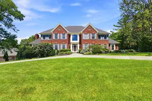 804 Windgate Ct, Villa Hills, KY 41017 - Photo 1