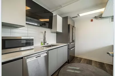 120 Main Street #212, Newport, KY 41071 - Photo 26