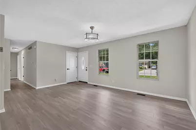 185 Ashwood Drive, Walton, KY 41094 - Photo 4
