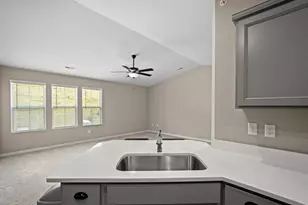 7745 Devonshire Dr, Alexandria, KY 41001 - Photo 10