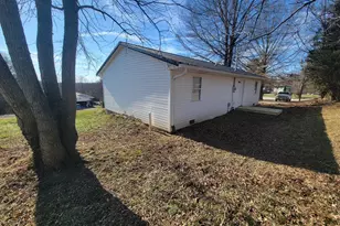 1870 Tapering Point Rd, Glencoe, KY 41046 - Photo 6