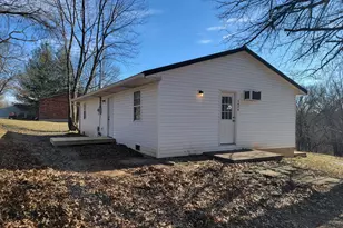 1870 Tapering Point Rd, Glencoe, KY 41046 - Photo 4