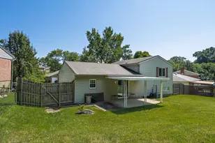 7786 Ravenswood Dr, Florence, KY 41042 - Photo 6
