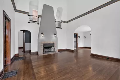 217 E 26th Street, Covington, KY 41014 - Photo 2