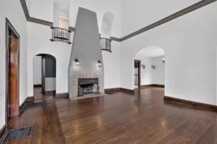 217 E 26th St, Covington, KY 41014 - Photo 2