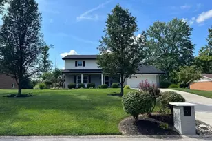 114 Vernon Dr, Crestview Hills, KY 41017 - Photo 1