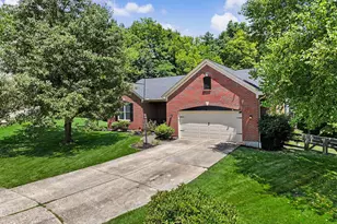 9 Shadow Wood Ct, Alexandria, KY 41001 - Photo 2