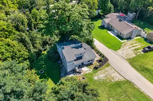 486 Forest Rd, Covington, KY 41015 - Photo 6
