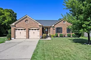 813 Valley Trails Dr, Villa Hills, KY 41017 - Photo 1