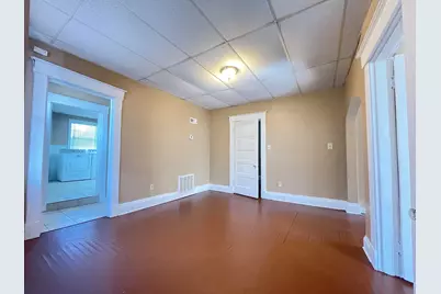 [Address not provided], Latonia, KY 41015 - Photo 6