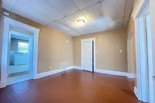 3702 Huntington Ave, Latonia, KY 41015 - Photo 6