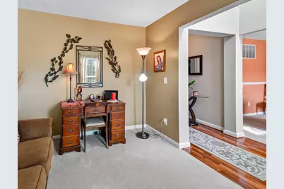 6243 Castle Oak Drive, Florence, KY 41042 - Photo 4
