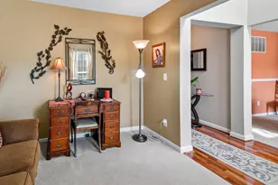 6243 Castleoak Dr, Florence, KY 41042 - Photo 4