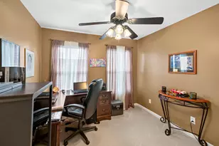 6243 Castleoak Dr, Florence, KY 41042 - Photo 18