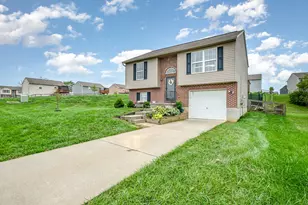 401 Lost Creek Dr, Walton, KY 41094 - Photo 2
