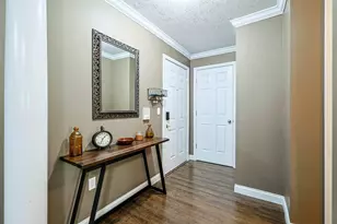 7071 Glen Kerry Ct, Florence, KY 41042 - Photo 4