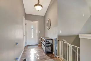 2712 Benjamin Ln, Hebron, KY 41048 - Photo 4