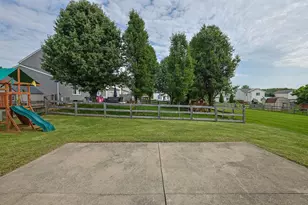 2686 Edenbridge Ct, Burlington, KY 41005 - Photo 34