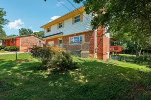 10066 Squire Dr, Florence, KY 41042 - Photo 2