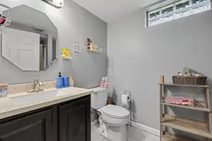 100 Sanders Dr, Florence, KY 41042 - Photo 22