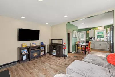 100 Sanders Drive, Florence, KY 41042 - Photo 8