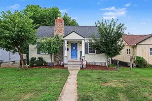 100 Sanders Dr, Florence, KY 41042 - Photo 1